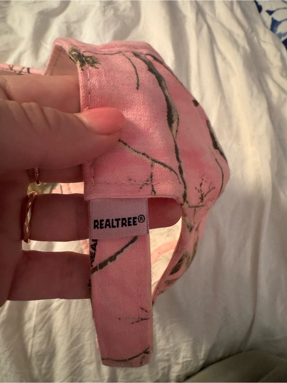 Ladies Fit Pink Ducks Unlimited Realtree Camo Baseball Cap - Picture 6 of 8